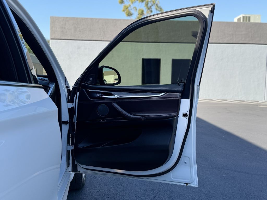 2016 BMW X5 Image 25