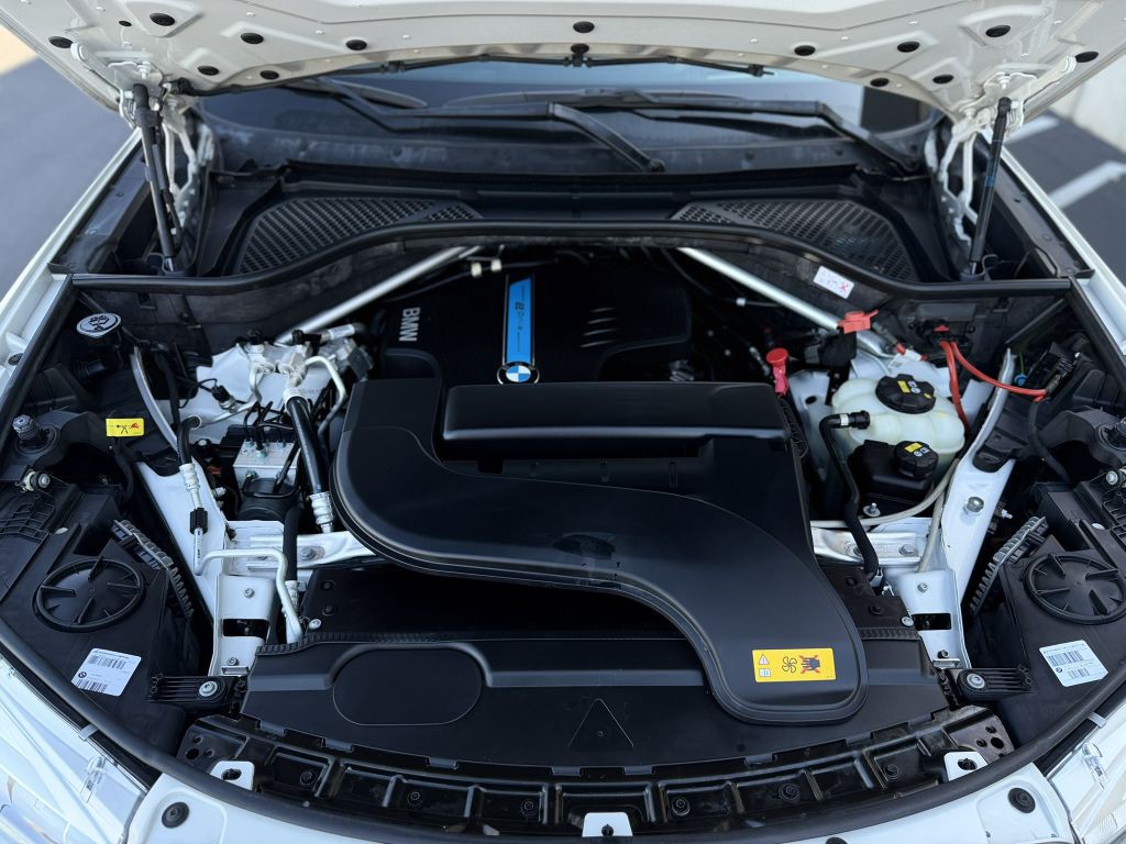 2016 BMW X5 Image 36
