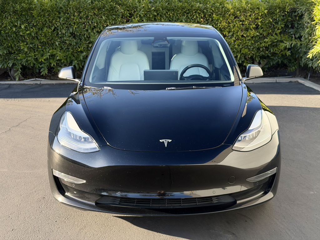 2022 Tesla Model 3 Image 3