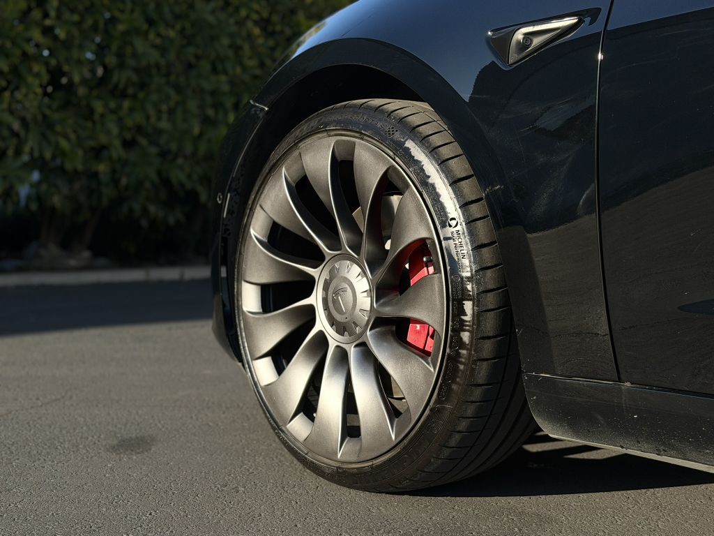 2022 Tesla Model 3 Image 12