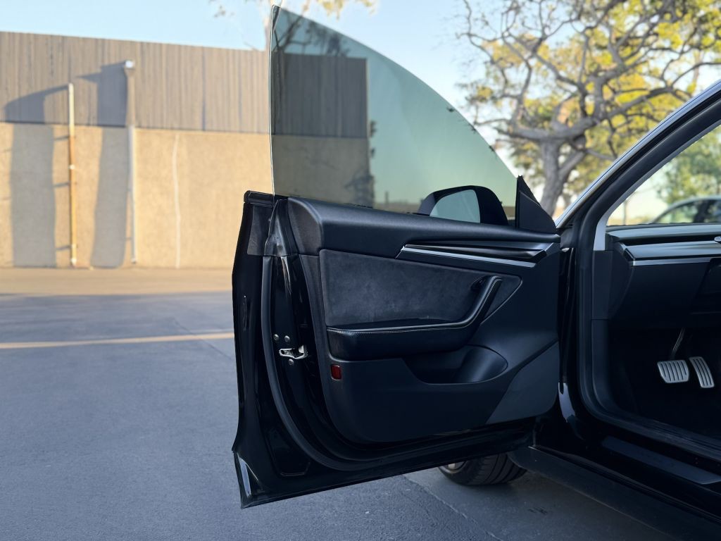 2022 Tesla Model 3 Image 16