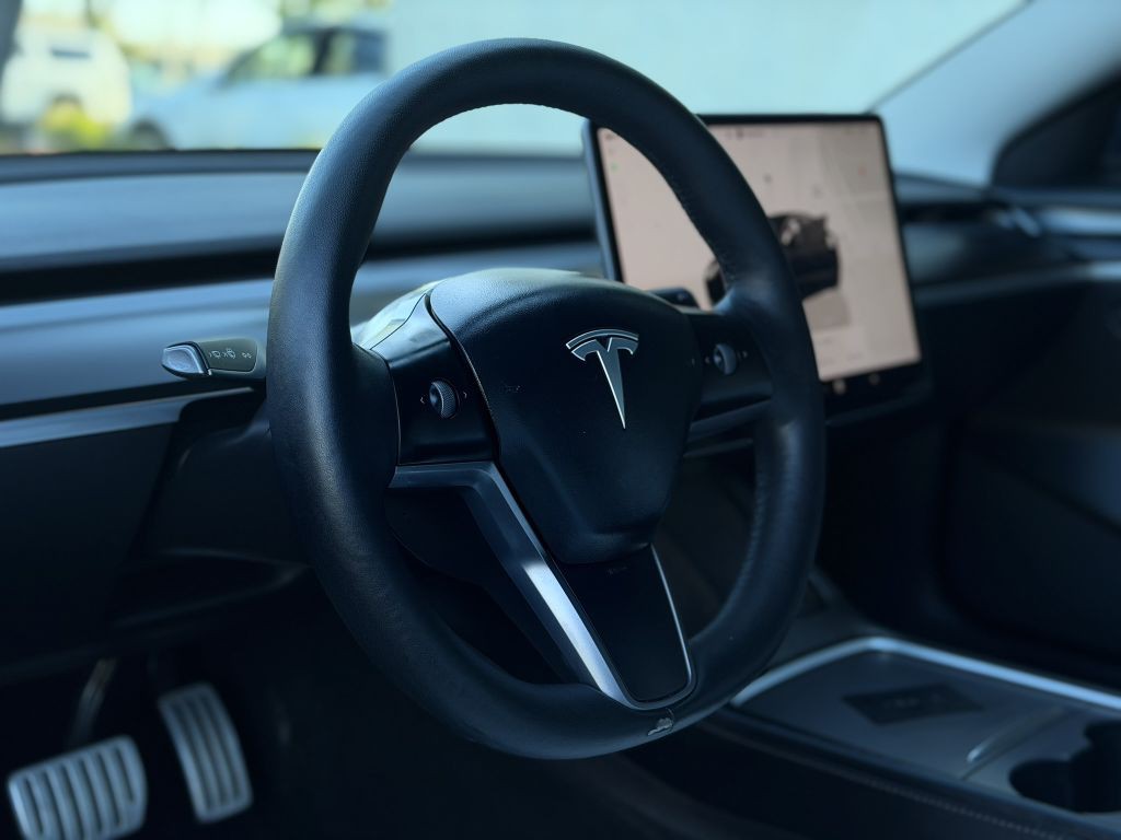 2022 Tesla Model 3 Image 17