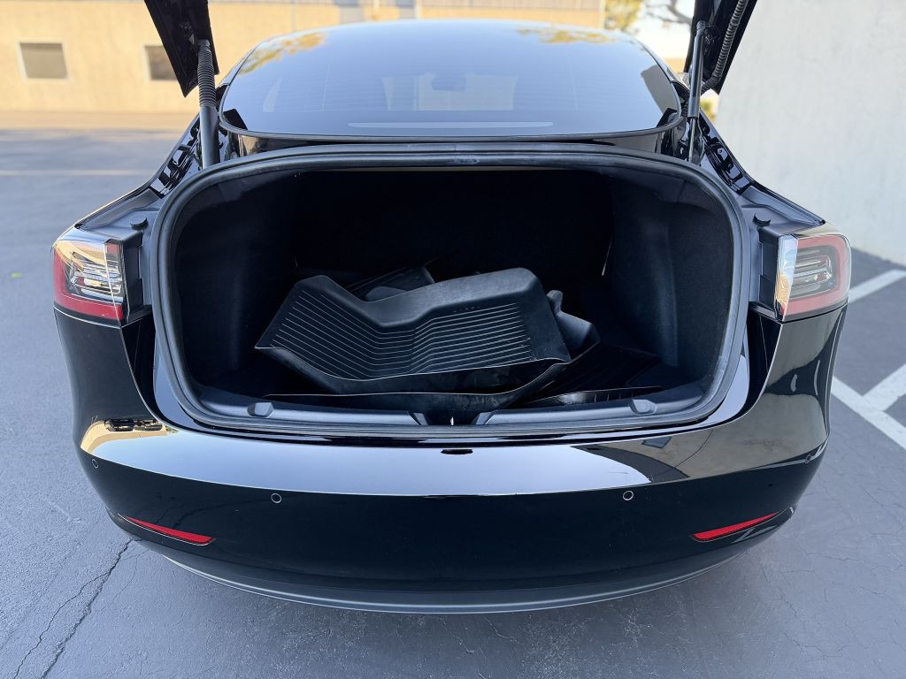 2022 Tesla Model 3 Image 21