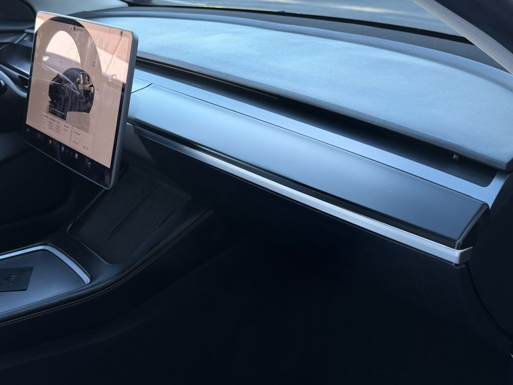 2022 Tesla Model 3 Image 26