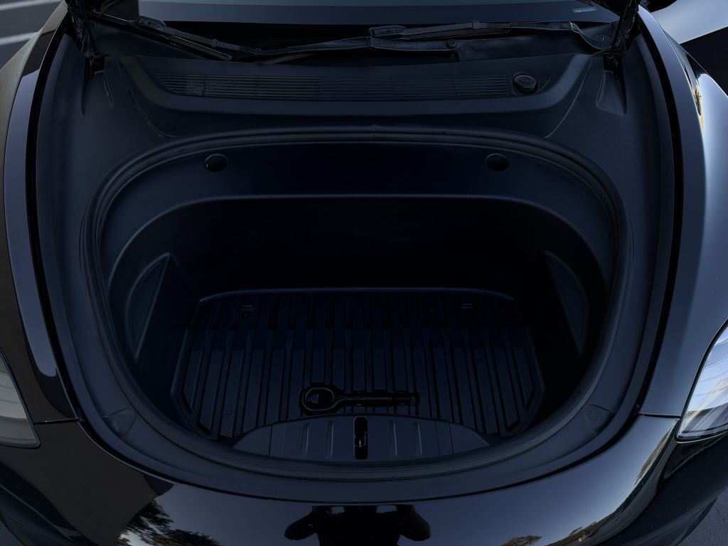 2022 Tesla Model 3 Image 30