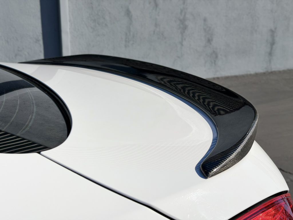 2012 BMW 6 Series Image 11