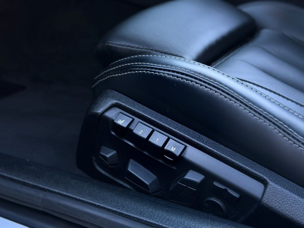 2012 BMW 6 Series Image 17