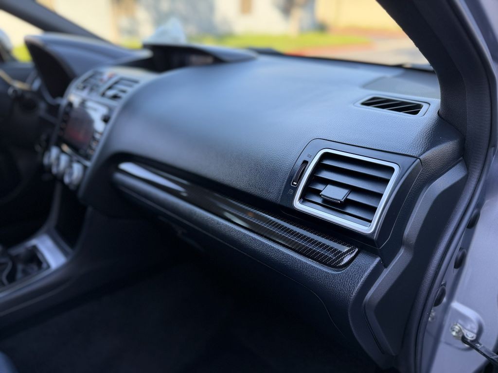 2017 Subaru WRX Image 18