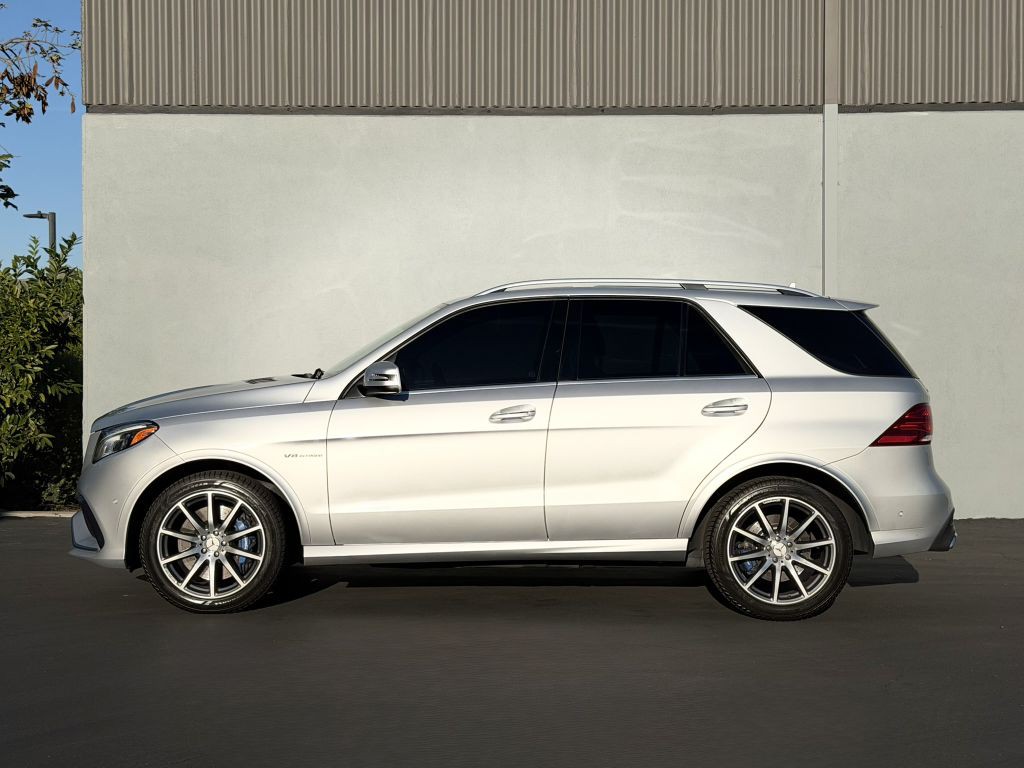 2017 Mercedes-Benz GLE-Class Image 10