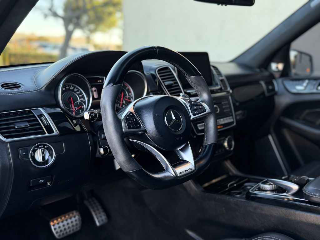 2017 Mercedes-Benz GLE-Class Image 25