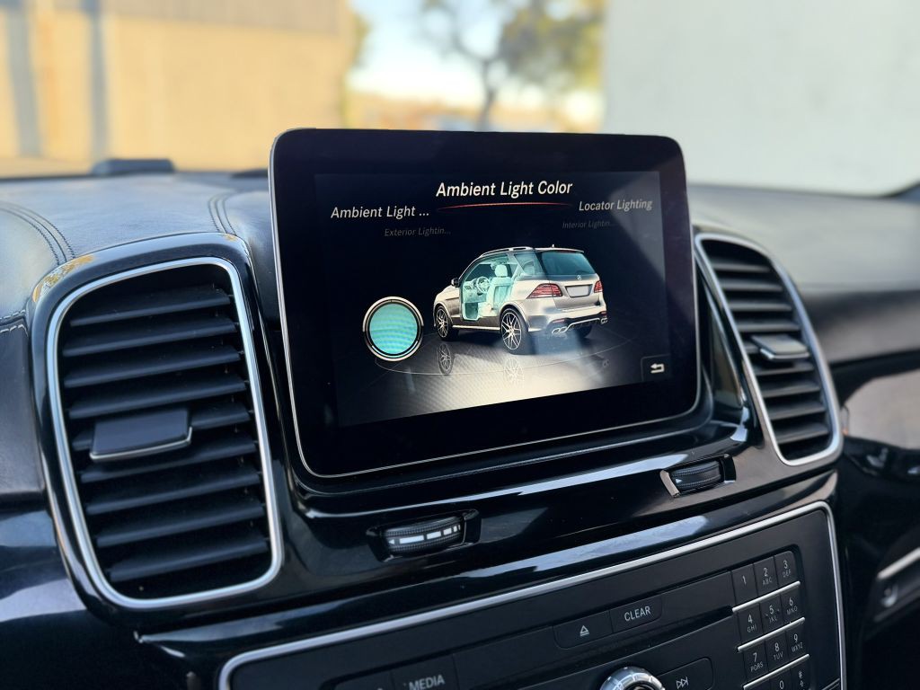 2017 Mercedes-Benz GLE-Class Image 40