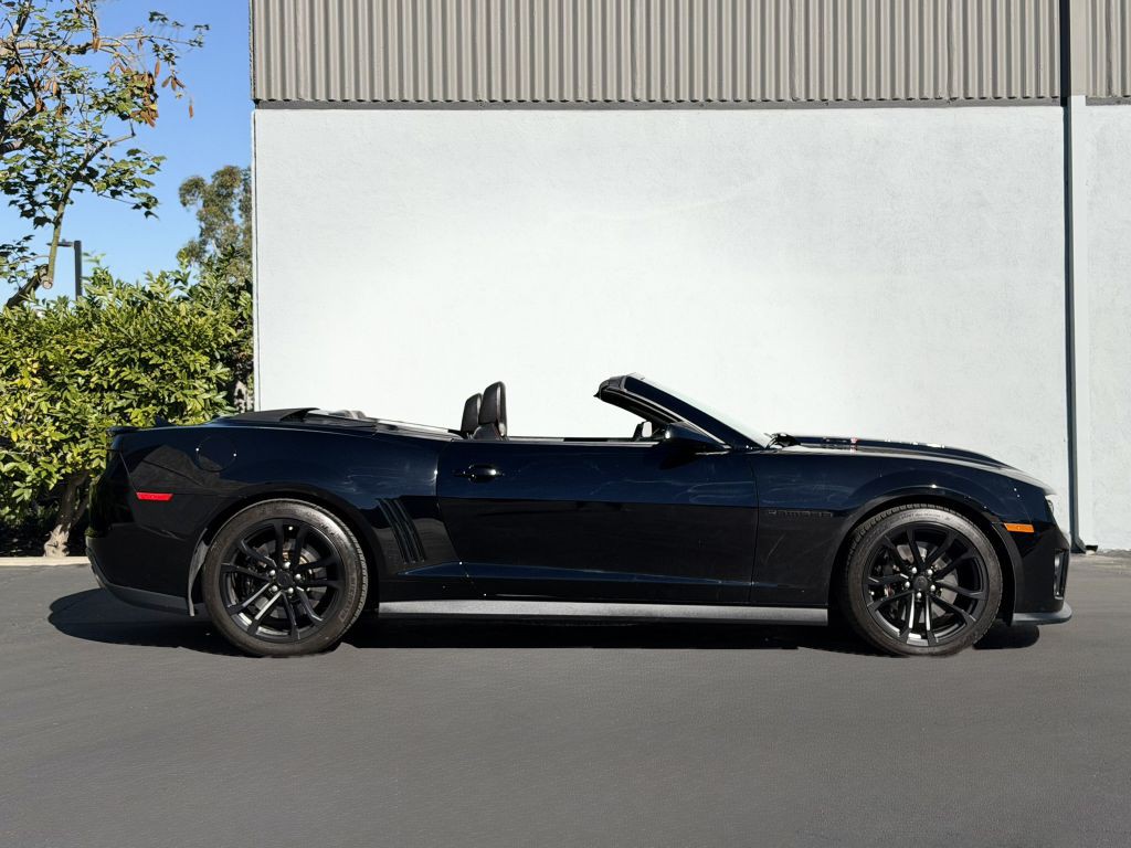 2013 Chevrolet Camaro Image 3