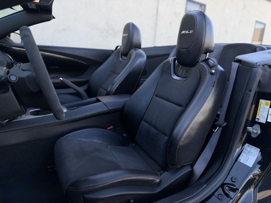 2013 Chevrolet Camaro Image 21