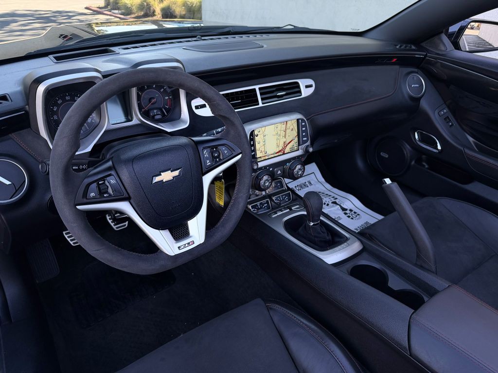 2013 Chevrolet Camaro Image 25