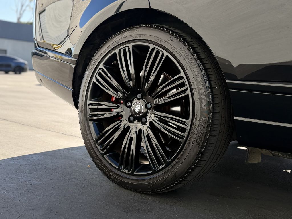 2019 Land Rover Range Rover Image 32
