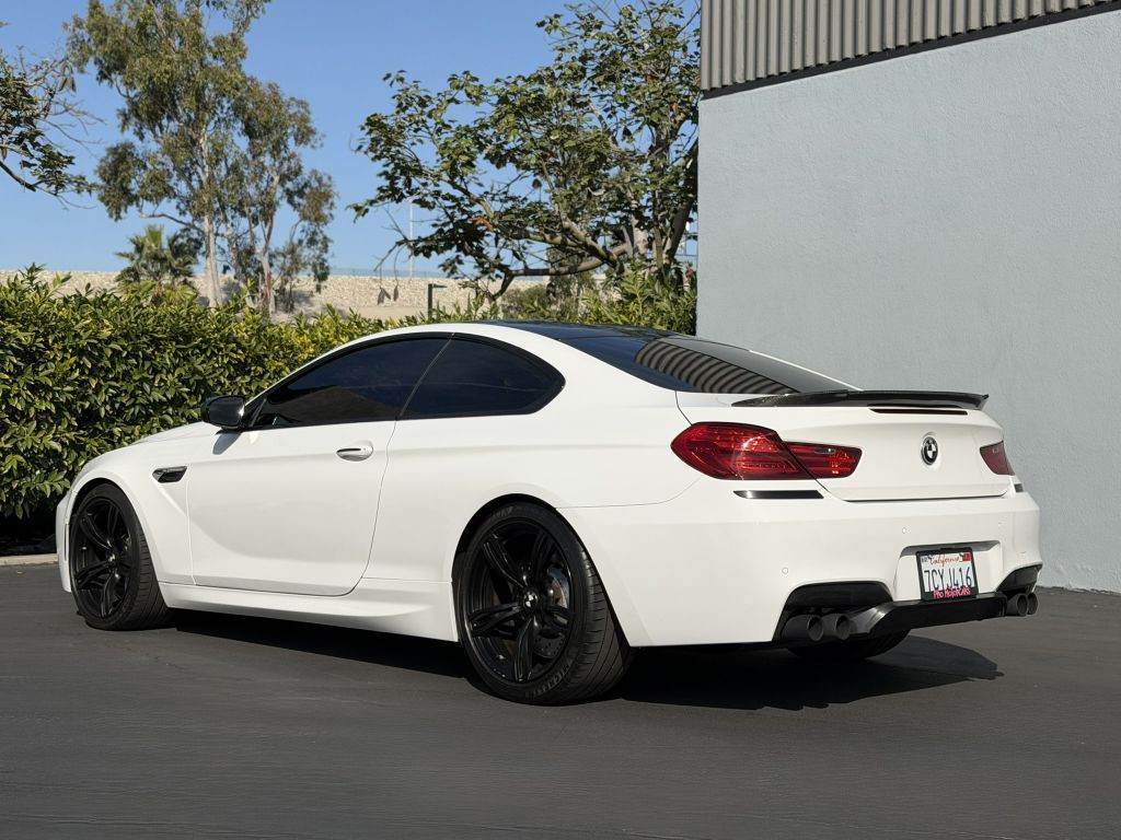 2017 BMW M6 Image 9
