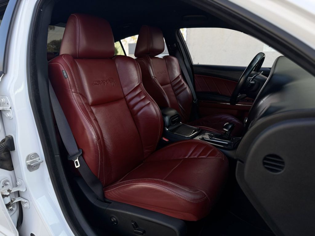 2019 Dodge Charger Image 24