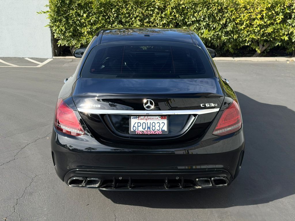 2019 Mercedes-Benz C-Class Image 10