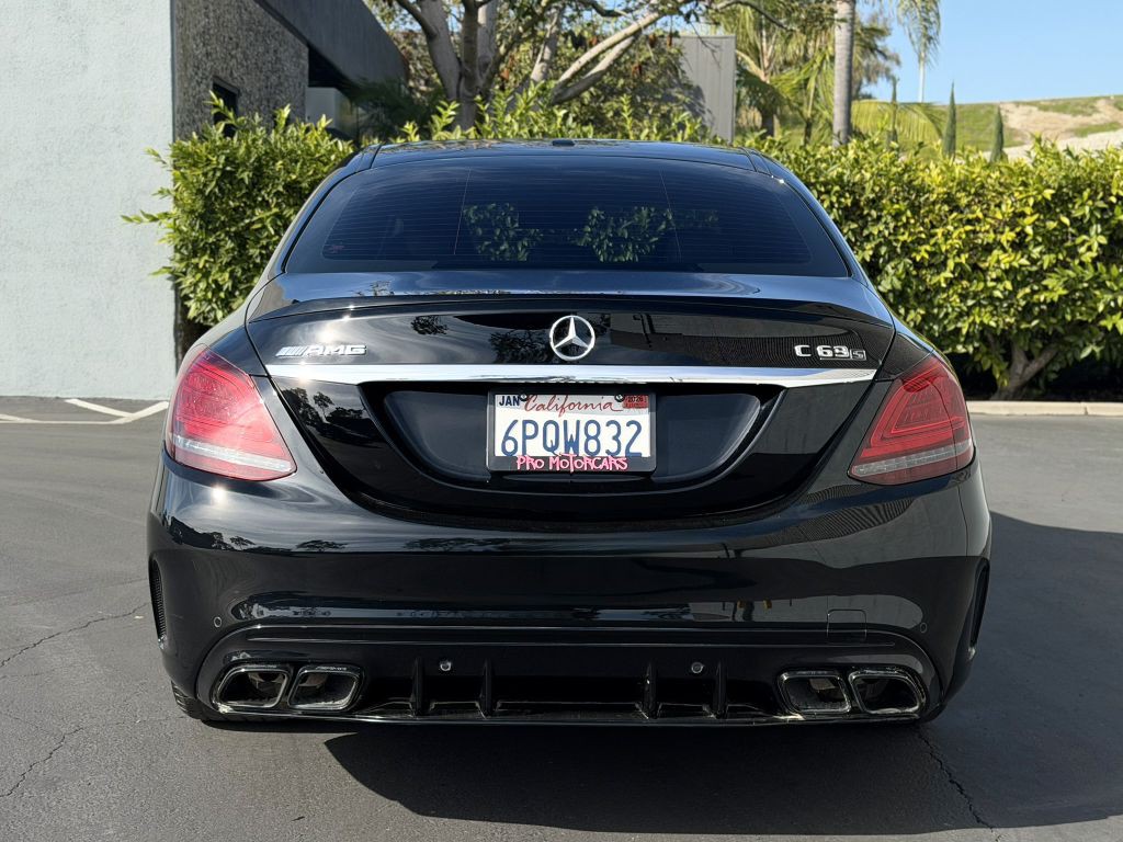 2019 Mercedes-Benz C-Class Image 12