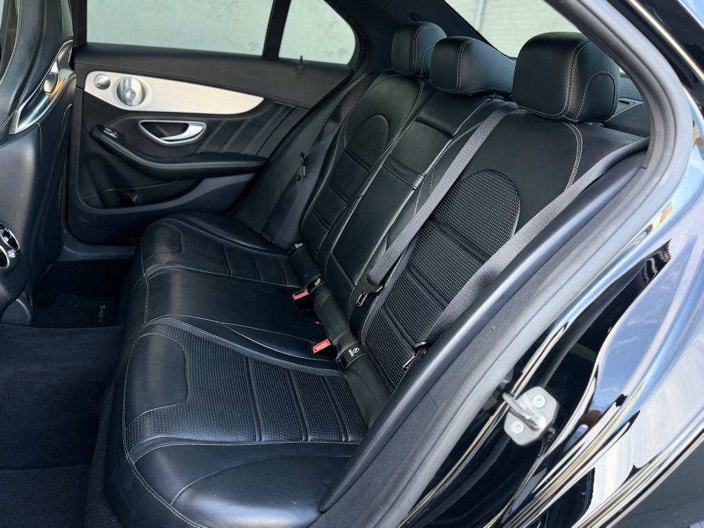 2019 Mercedes-Benz C-Class Image 26