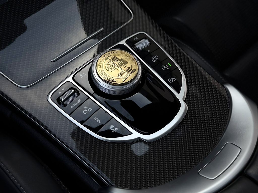 2019 Mercedes-Benz C-Class Image 38