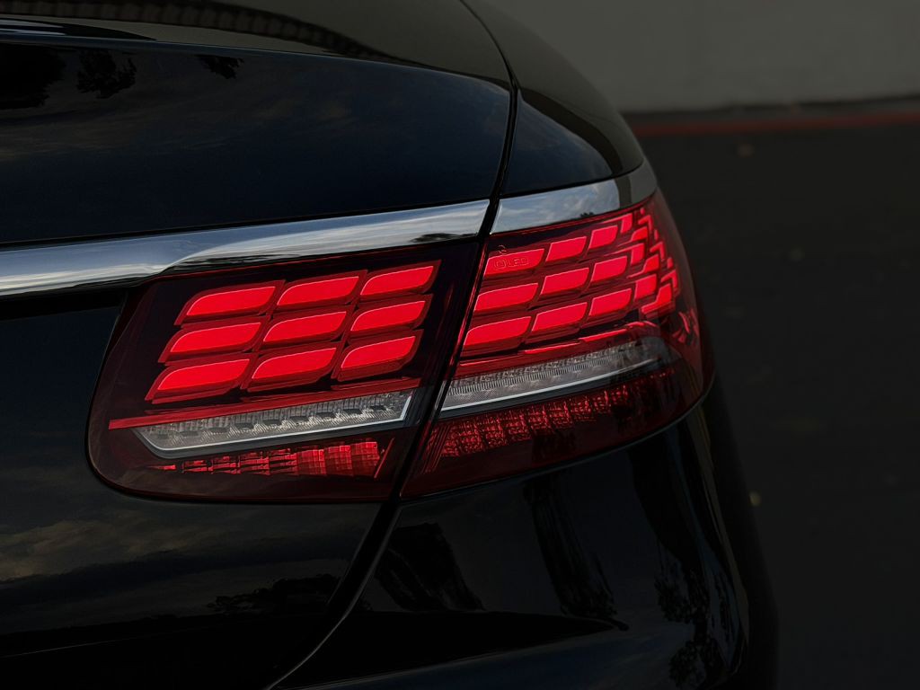 2018 Mercedes-Benz S-Class Image 20