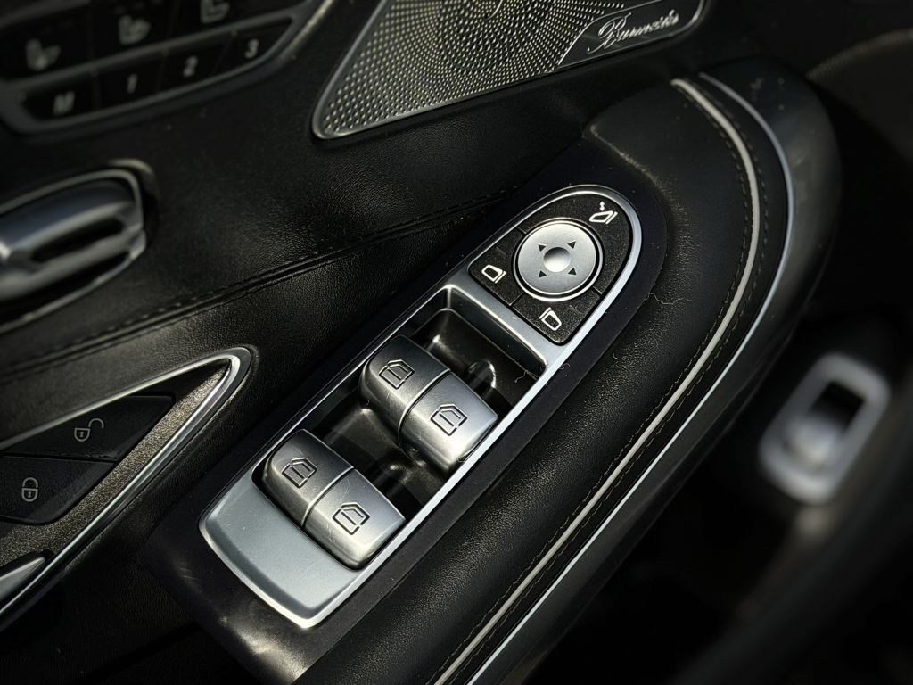 2018 Mercedes-Benz S-Class Image 23