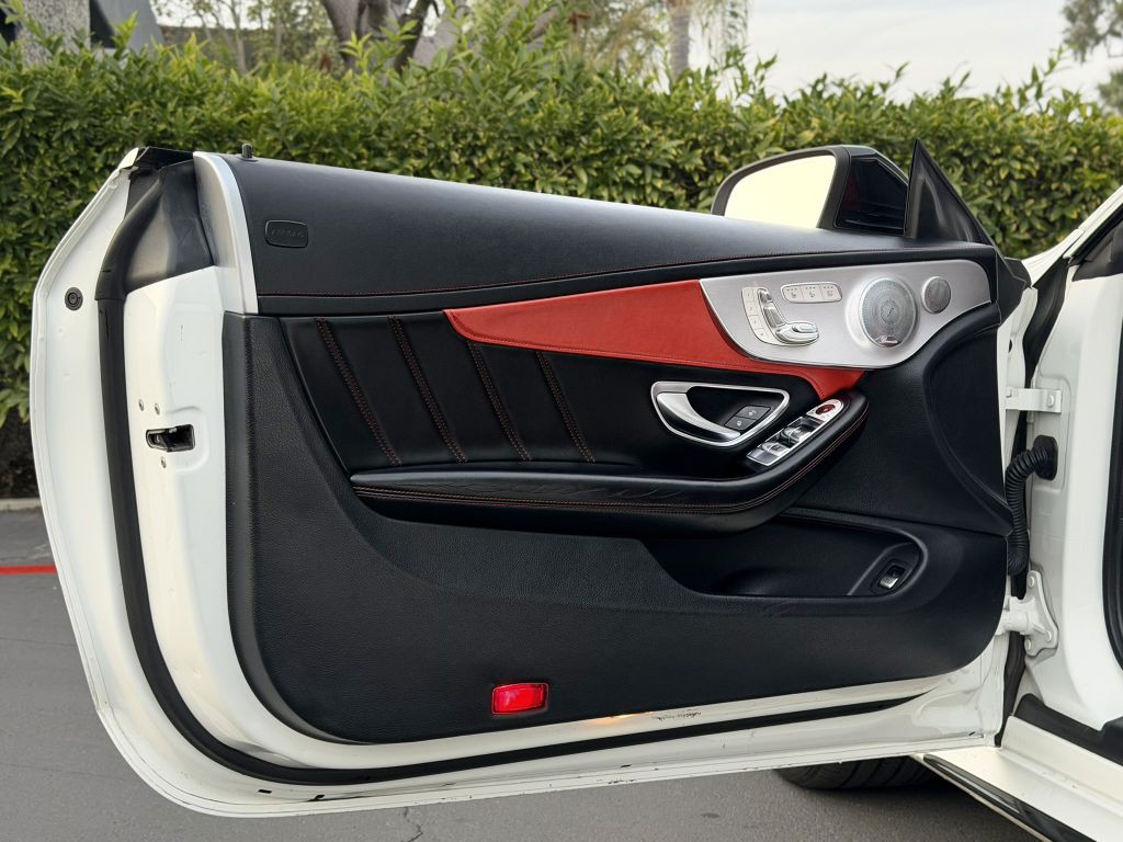 2020 Mercedes-Benz C-Class Image 23