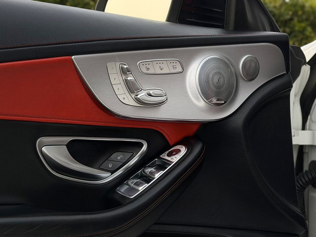 2020 Mercedes-Benz C-Class Image 24