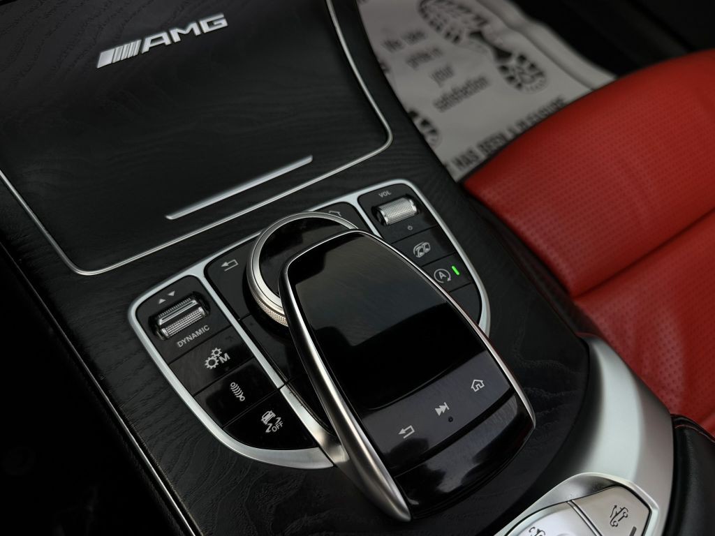 2020 Mercedes-Benz C-Class Image 48