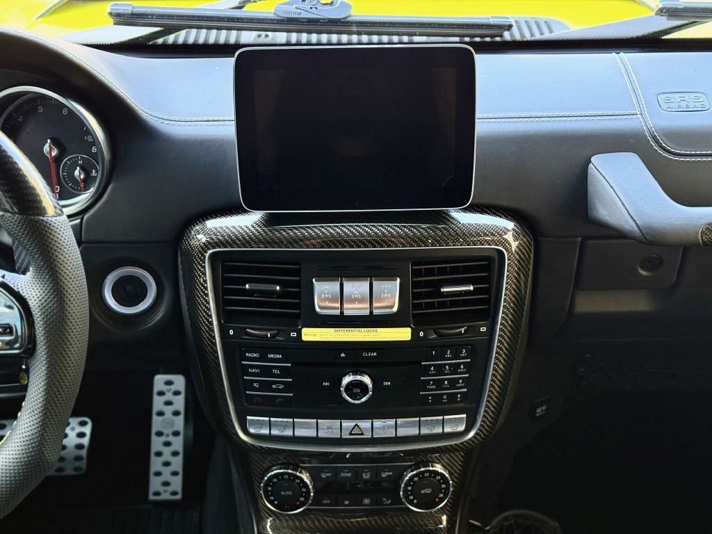 2017 Mercedes-Benz G-Class Image 90