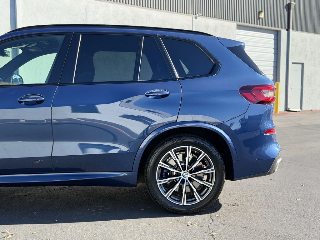 2022 BMW X5 Image 13