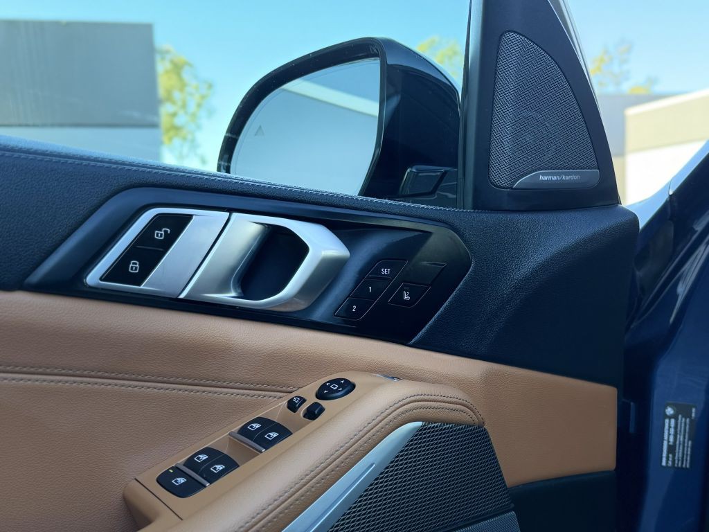 2022 BMW X5 Image 21