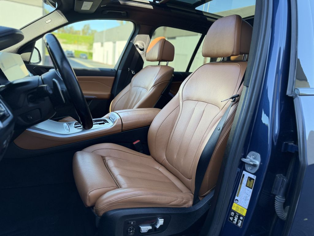 2022 BMW X5 Image 24