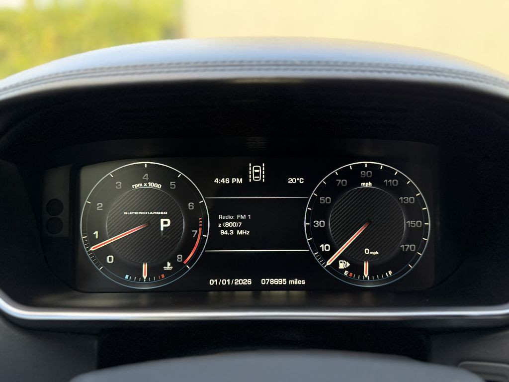 2016 Land Rover Range Rover Image 15