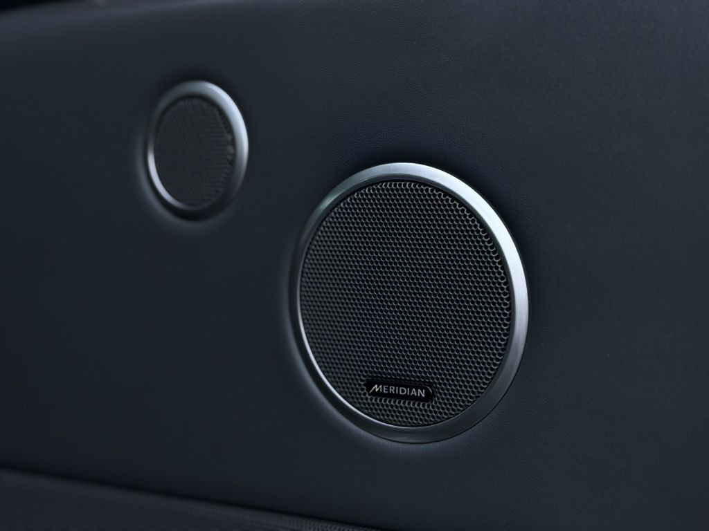 2016 Land Rover Range Rover Image 38