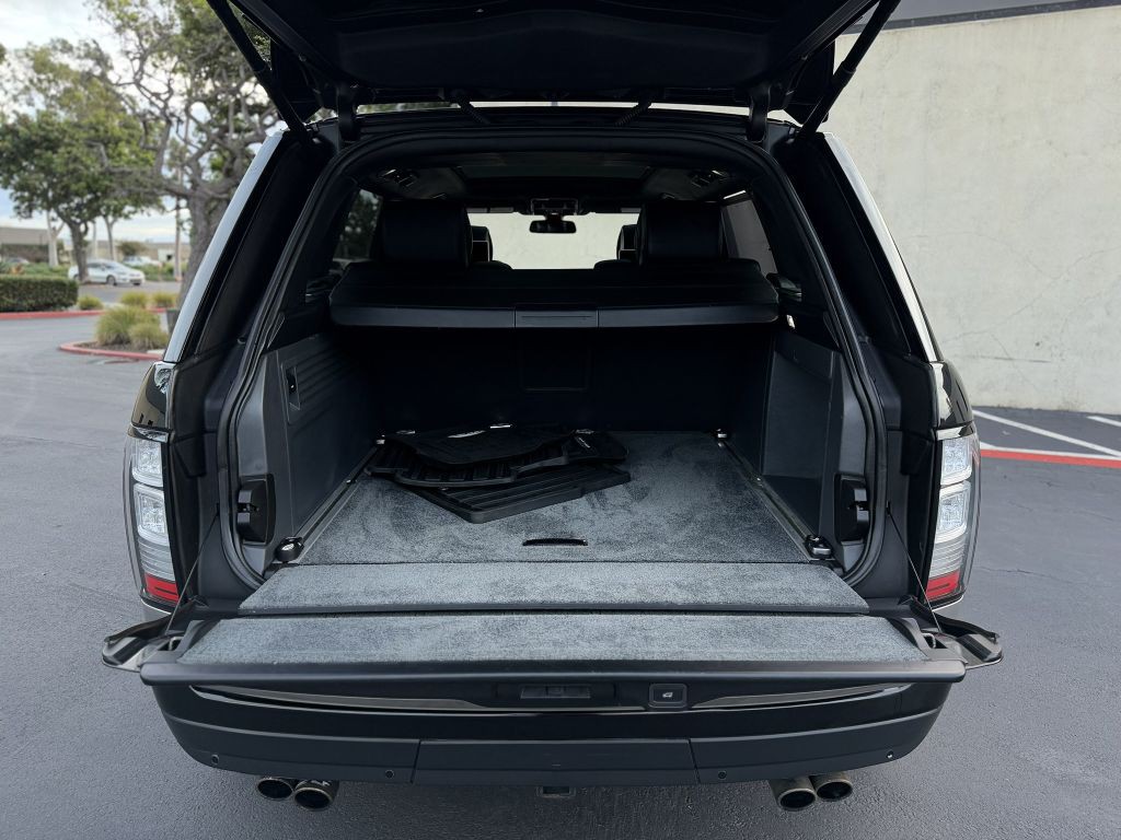 2016 Land Rover Range Rover Image 39