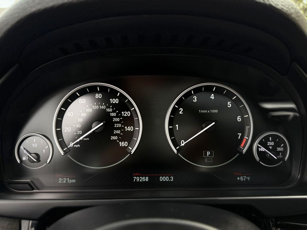 2017 BMW X5 Image 28