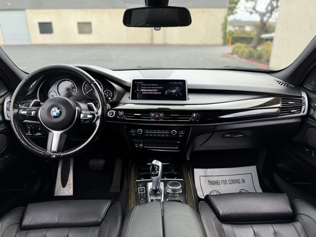 2017 BMW X5 Image 32