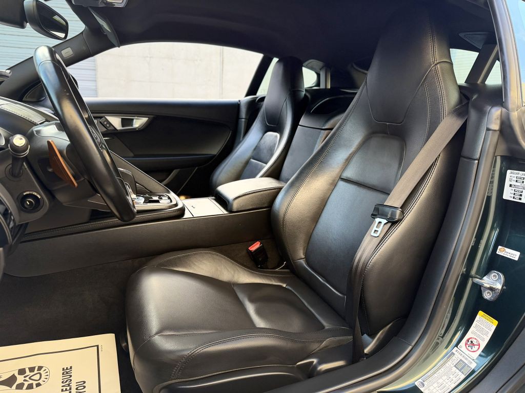 2015 Jaguar F-TYPE Image 16