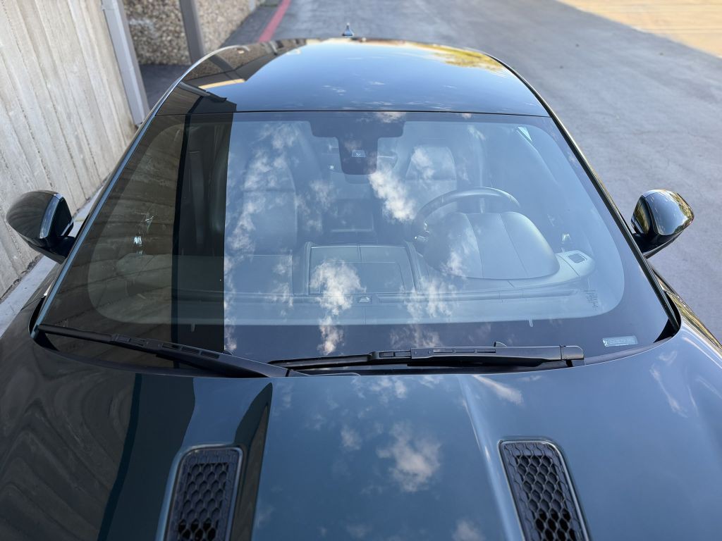 2015 Jaguar F-TYPE Image 31