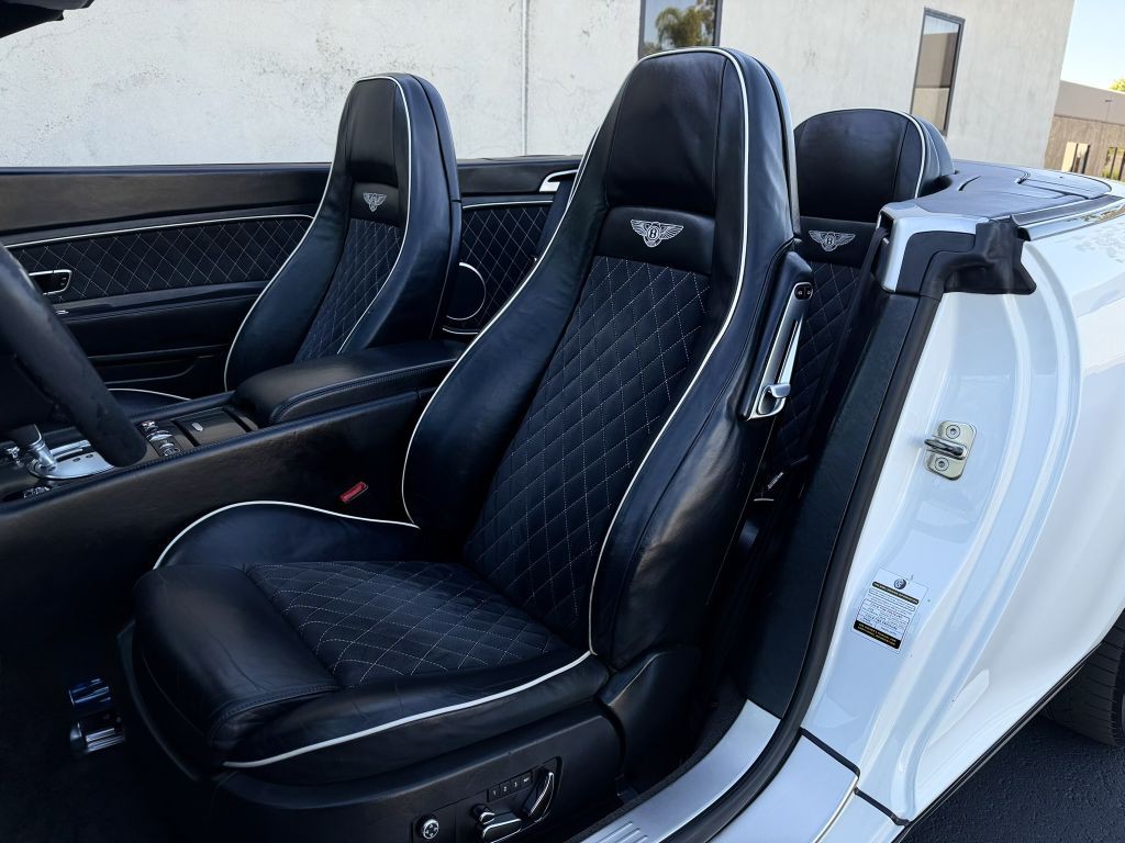 2011 Bentley Continental Image 31