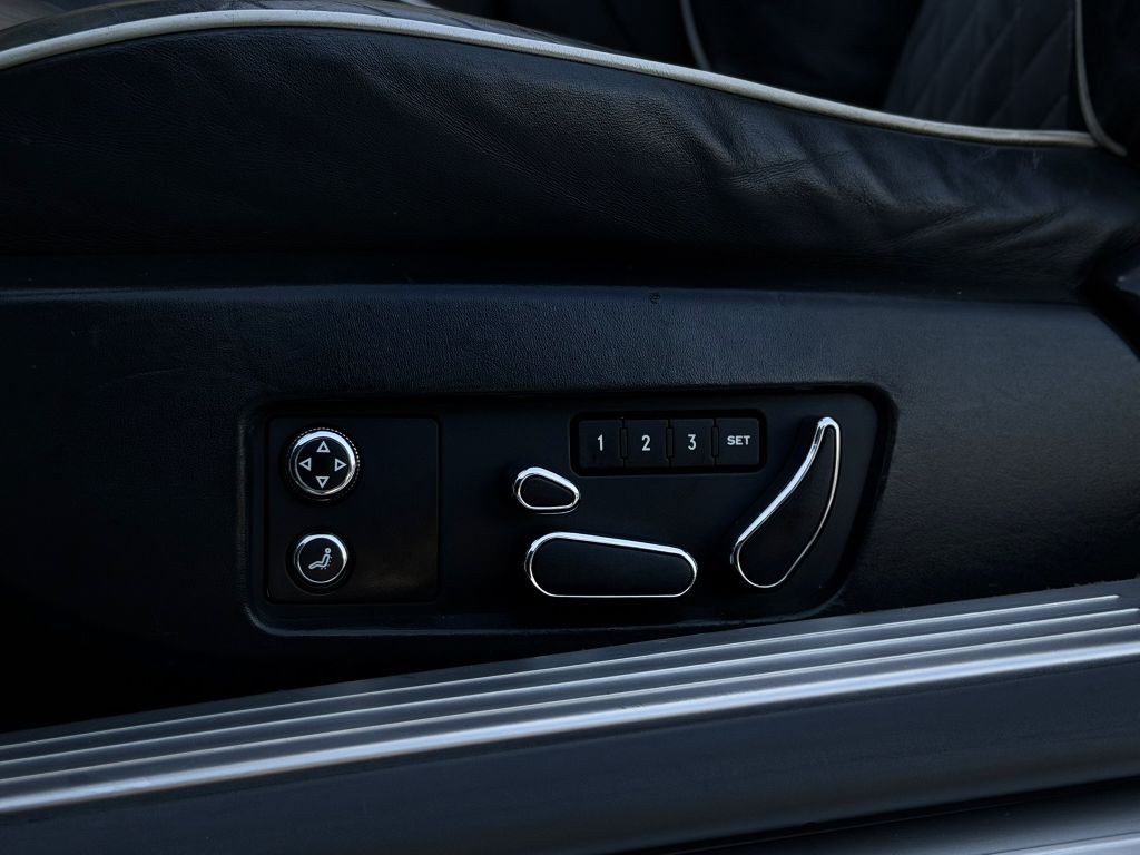 2011 Bentley Continental Image 33