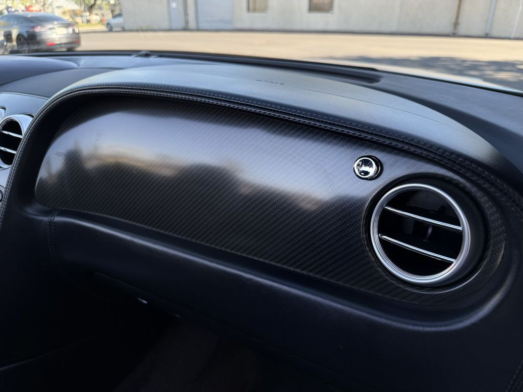 2011 Bentley Continental Image 43