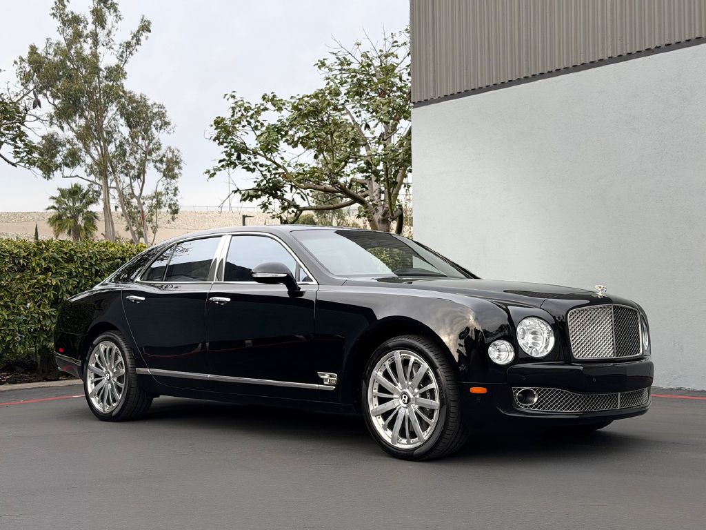 2013 Bentley Mulsanne Image 3