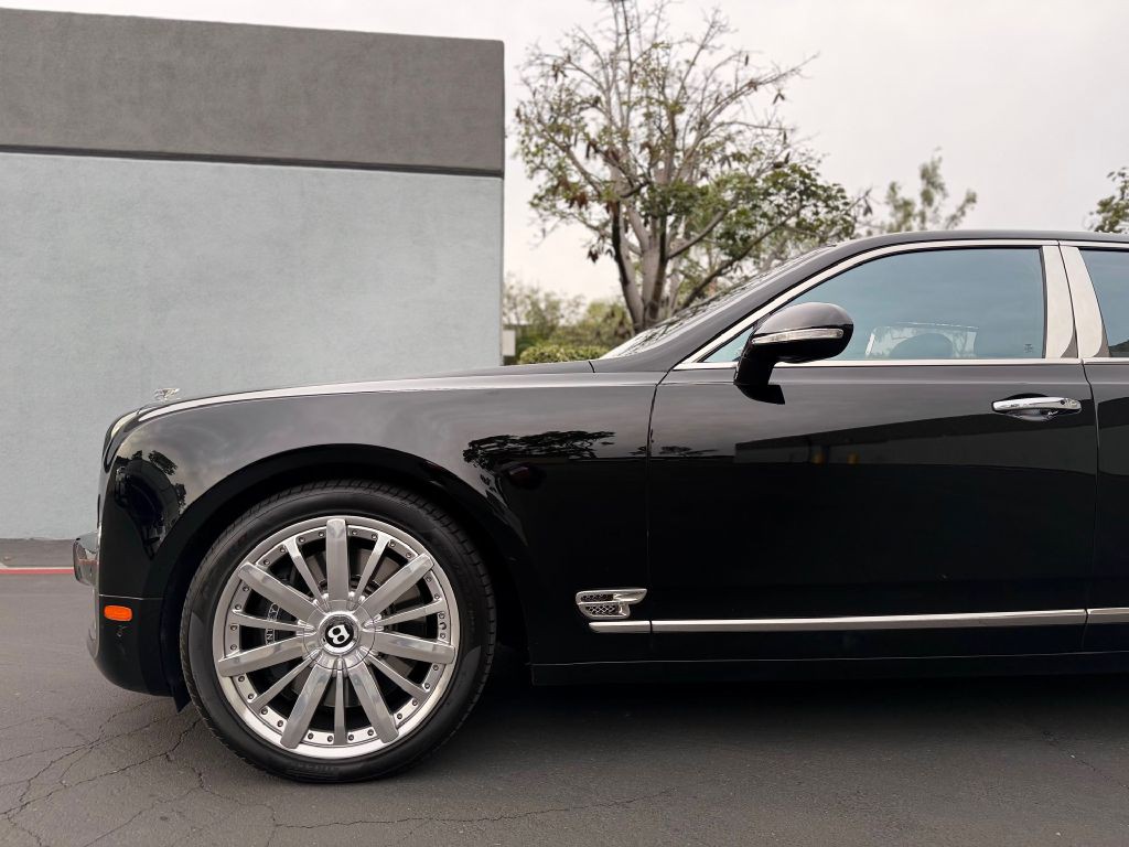 2013 Bentley Mulsanne Image 13