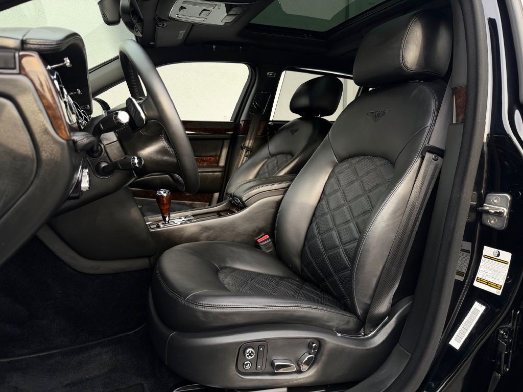 2013 Bentley Mulsanne Image 28