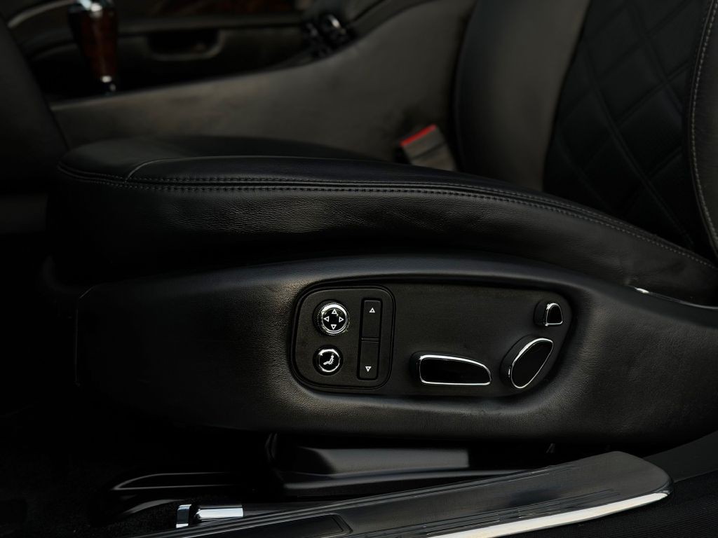 2013 Bentley Mulsanne Image 29