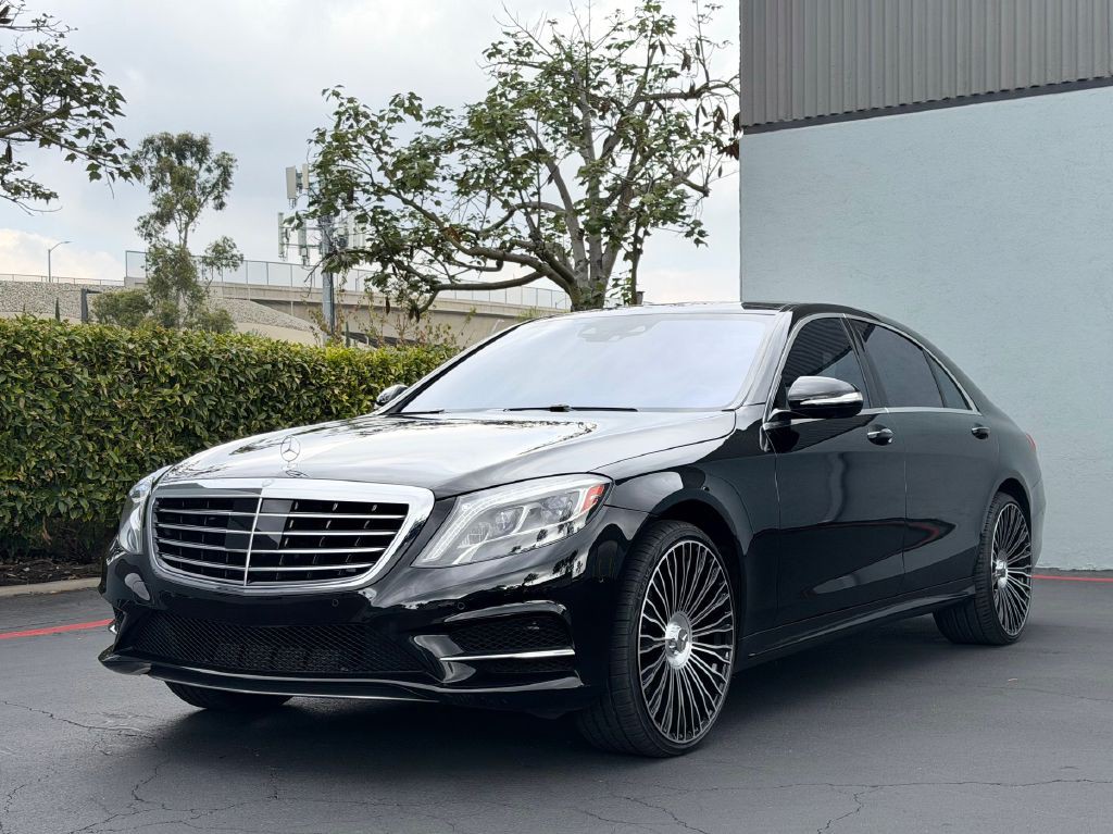 2015 Mercedes-Benz S-Class Image 9