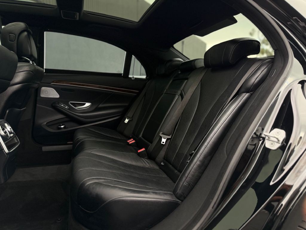 2015 Mercedes-Benz S-Class Image 29